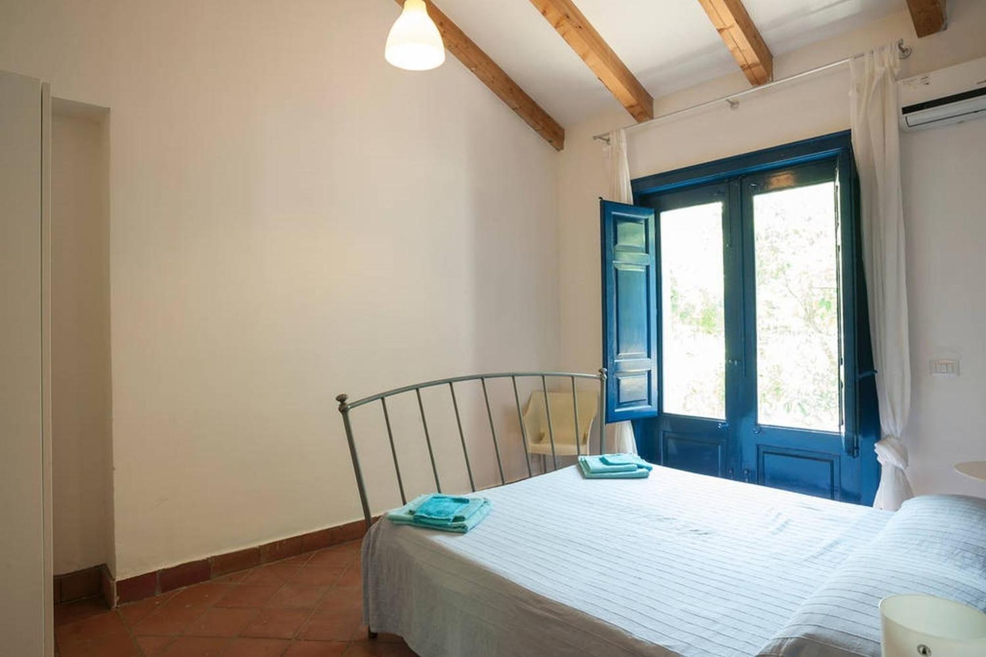 Come In Sicily La Pietra Monaca Διαμέρισμα Acireale Δωμάτιο φωτογραφία