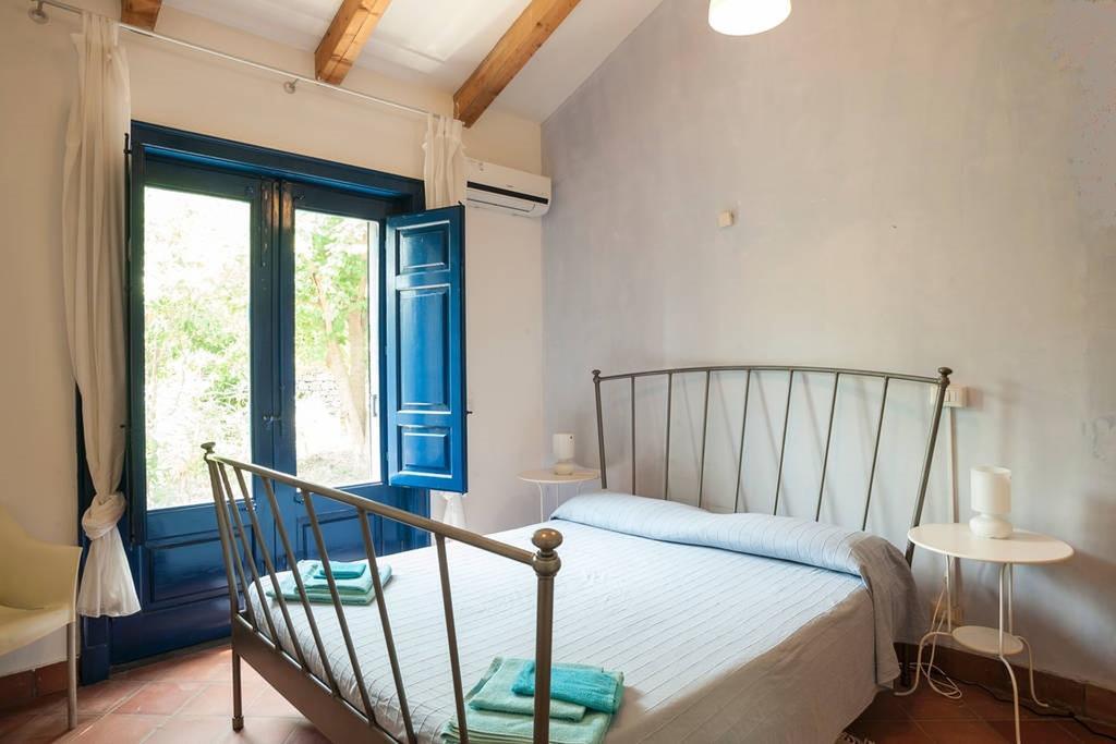 Come In Sicily La Pietra Monaca Διαμέρισμα Acireale Δωμάτιο φωτογραφία