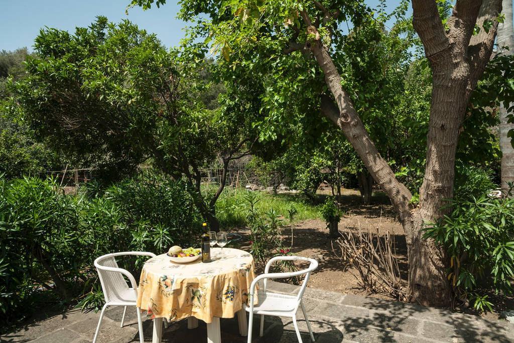 Come In Sicily La Pietra Monaca Διαμέρισμα Acireale Δωμάτιο φωτογραφία